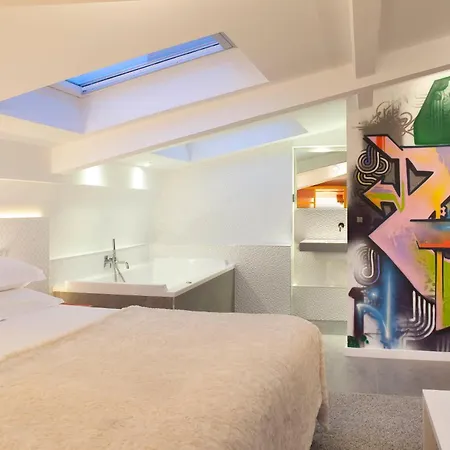 Georgette & Restaurant Hotel 4*