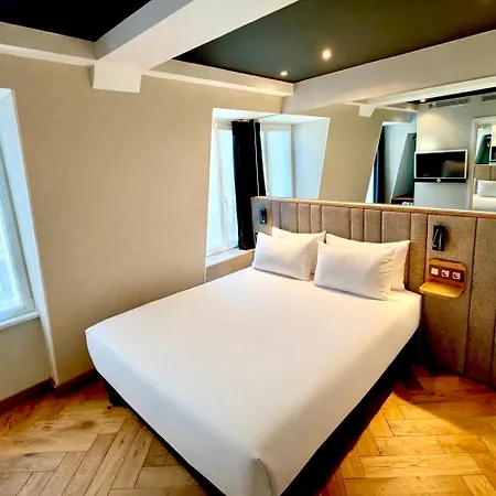 Georgette & Restaurant Hotel 4*