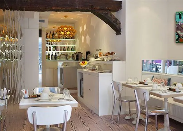 Georgette & Restaurant 4*